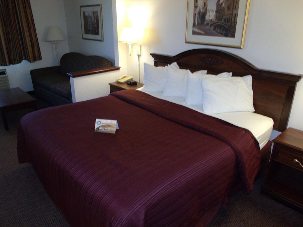 Quality Inn & Suites Eldridge Davenport North Ngoại thất bức ảnh