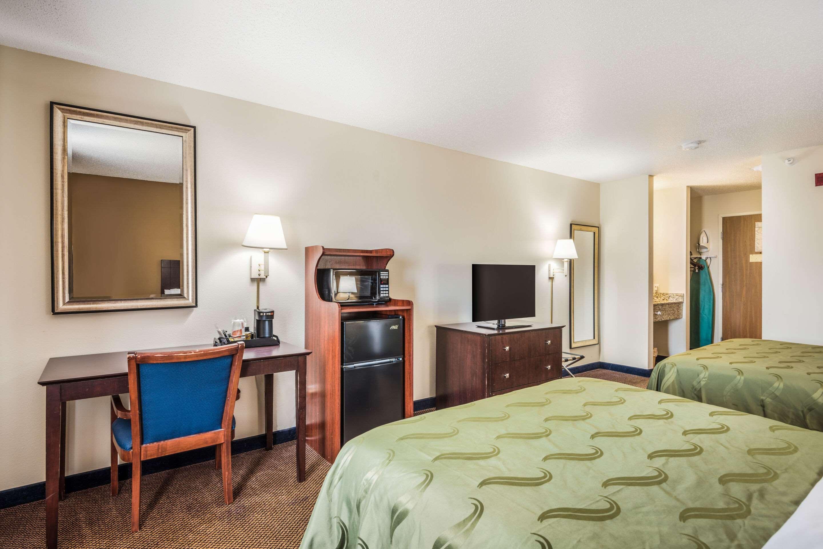 Quality Inn & Suites Eldridge Davenport North Ngoại thất bức ảnh