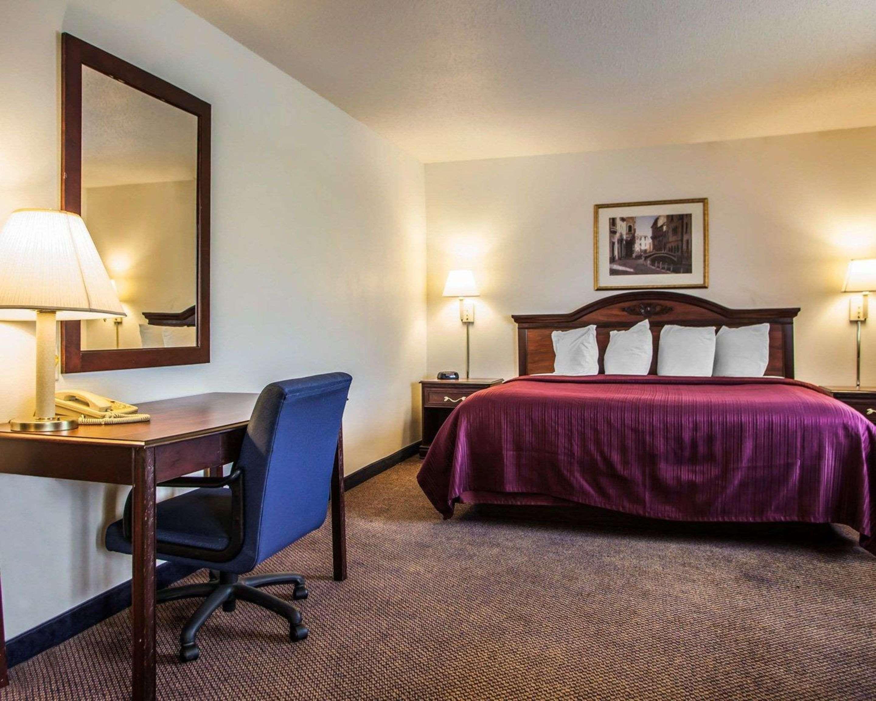 Quality Inn & Suites Eldridge Davenport North Ngoại thất bức ảnh